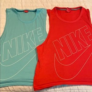 Muscle tee